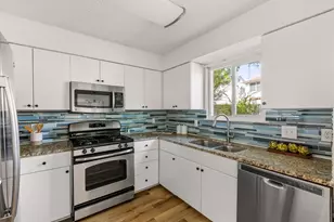 13208 Vendrell Dr, Austin, TX 78729 - Photo 13