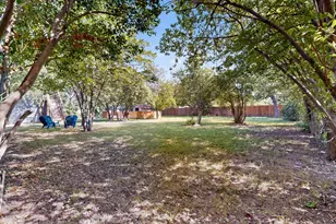1100 Neans Dr, Austin, TX 78758 - Photo 31