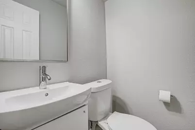 2414 Burleson Court #B, Austin, TX 78741 - Photo 9