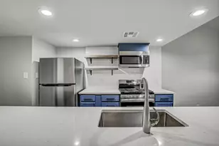 2414 Burleson Ct, Austin, TX 78741 - Photo 5