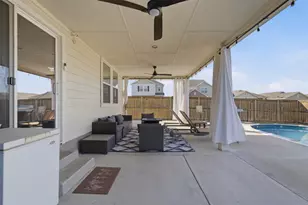101 Magnum Force Dr, Jarrell, TX 76537 - Photo 29