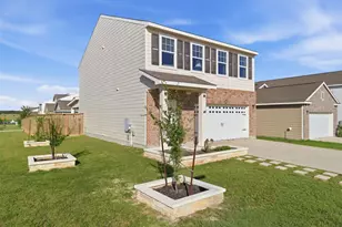 101 Magnum Force Dr, Jarrell, TX 76537 - Photo 3