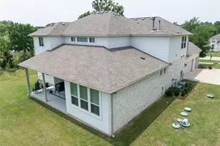 121 Black Talon Ln, Cedar Creek, TX 78612 - Photo 33