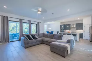 121 Black Talon Ln, Cedar Creek, TX 78612 - Photo 9