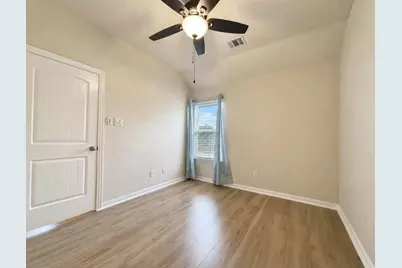 113 Plantain Drive, Hutto, TX 78634 - Photo 13
