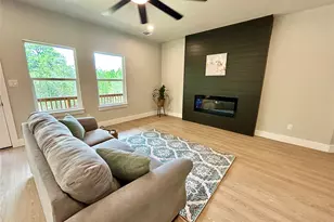 165 Lamaloa Ln, Bastrop, TX 78602 - Photo 11
