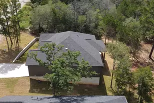 165 Lamaloa Ln, Bastrop, TX 78602 - Photo 7