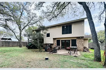 1904 N Hoover Avenue, Cameron, TX 76520 - Photo 21