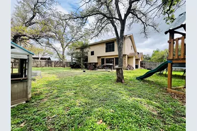 1904 N Hoover Avenue, Cameron, TX 76520 - Photo 19