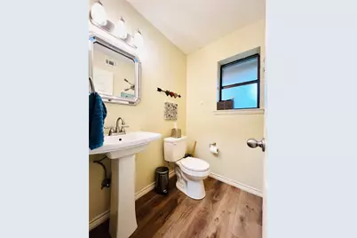 1904 N Hoover Avenue, Cameron, TX 76520 - Photo 11