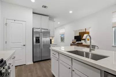 858 Papaya Drive, Buda, TX 78610 - Photo 11