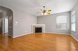 2633 Bolton St, Austin, TX 78748 - Photo 7
