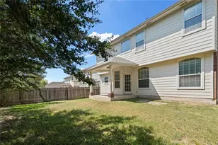 2633 Bolton St, Austin, TX 78748 - Photo 17