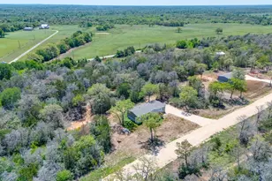 119 Milam Ln, Bastrop, TX 78602 - Photo 5