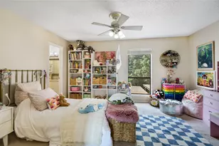 3601 Las Colinas Dr, Austin, TX 78731 - Photo 9