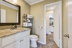 3601 Las Colinas Dr, Austin, TX 78731 - Photo 7