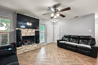 700 Misty Morning Way, Round Rock, TX 78664 - Photo 5