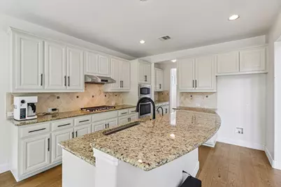 12604 Tierra Grande Trail, Austin, TX 78732 - Photo 11