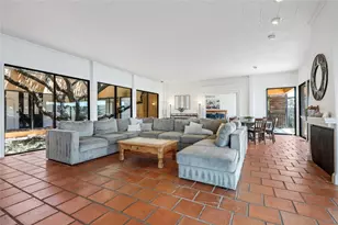 18703 Lakeland Dr, Lago Vista, TX 78645 - Photo 11