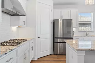 5713 Alamosa Clearing Dr, Lakeway, TX 78738 - Photo 11