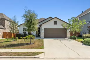 5713 Alamosa Clearing Dr, Lakeway, TX 78738 - Photo 1