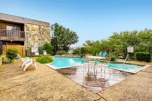 6903 Deatonhill Dr, Austin, TX 78745 - Photo 19