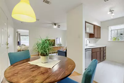 6903 Deatonhill Drive #20, Austin, TX 78745 - Photo 5