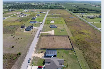205 Desperado Loop, Del Valle, TX 78617 - Photo 5