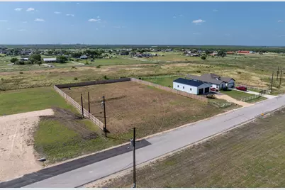 205 Desperado Loop, Del Valle, TX 78617 - Photo 1
