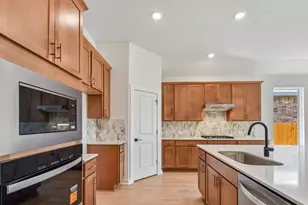 416 Eagle Cyn Dr, Leander, TX 78641 - Photo 11