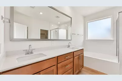 416 Eagle Canyon Drive, Leander, TX 78641 - Photo 19