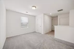 208 Night Riders Wy, Jarrell, TX 76537 - Photo 19