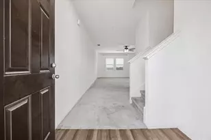 208 Night Riders Wy, Jarrell, TX 76537 - Photo 11