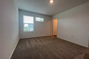 7224 Spotted Leaf Wy, Del Valle, TX 78617 - Photo 13