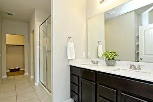 6917 Ranchito Dr, Austin, TX 78744 - Photo 17