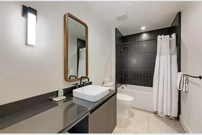 48 East Avenue #1809, Austin, TX 78701 - Photo 17