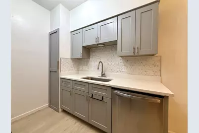 203 E 31st Street #101, Austin, TX 78705 - Photo 9