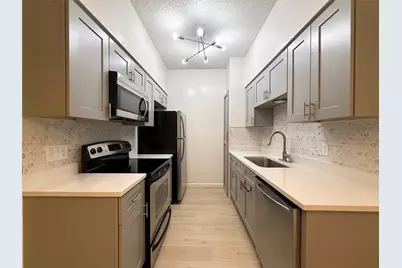 203 E 31st Street #101, Austin, TX 78705 - Photo 11