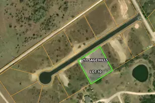 211 Sage Hills Dr, Lockhart, TX 78644 - Photo 1