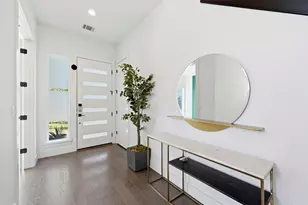 904 Catalpa St, Austin, TX 78702 - Photo 5