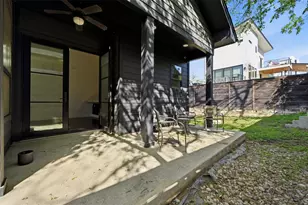 904 Catalpa St, Austin, TX 78702 - Photo 31