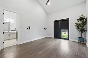 904 Catalpa St, Austin, TX 78702 - Photo 15