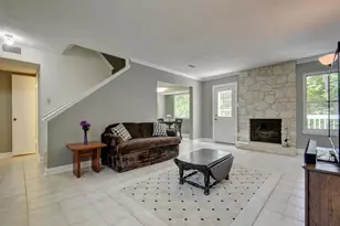 8421 Spring Valley Dr, Austin, TX 78736 - Photo 5