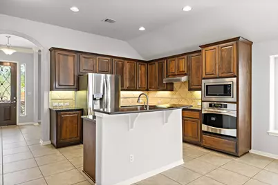 12713 Tierra Grande Trail, Austin, TX 78732 - Photo 11