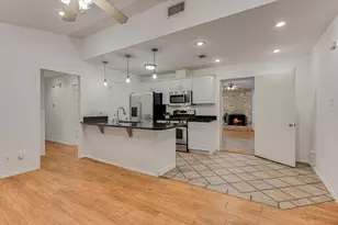 3207 Eanes Cir, Austin, TX 78746 - Photo 3