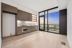 610 Davis St, Austin, TX 78701 - Photo 3