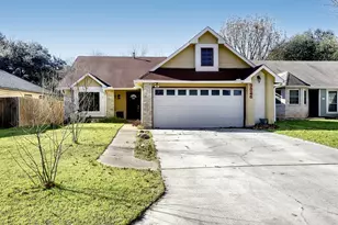 9826 Briar Ridge Dr, Austin, TX 78748 - Photo 23