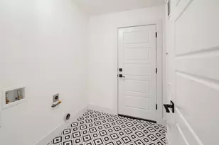 7609 Crystalbrook Dr W, Austin, TX 78724 - Photo 17