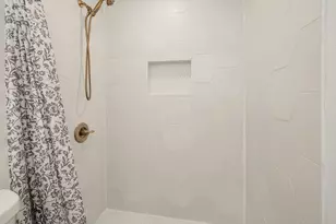 7609 Crystalbrook Dr W, Austin, TX 78724 - Photo 13