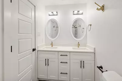 7609 Crystalbrook Drive W, Austin, TX 78724 - Photo 13